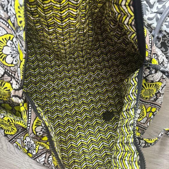 Vera Bradley Duffel Bag Retired Citron Travel Weekender Quilted White Green Tote - Picture 11 of 13